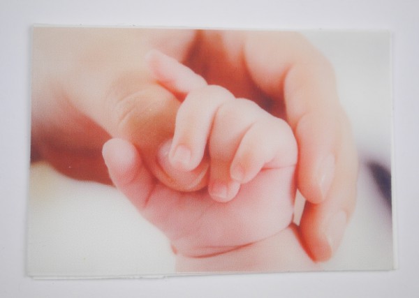 Wachsbild Babyhände