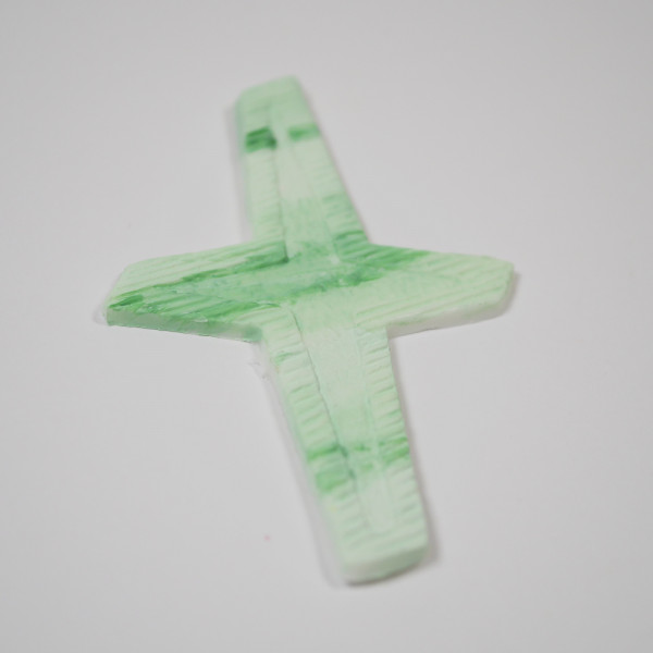 Wachsmotiv Kreuz Eukalyptus handbemalt 9 cm