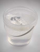 Gelwachs Kerzengel 2250 g, transparent im Eimer Gelwachs Kerzengel 2250 g, transparent im Eimer